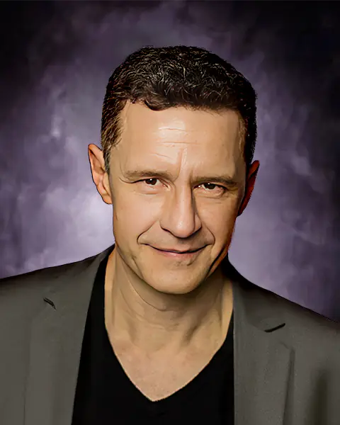Chris Owens